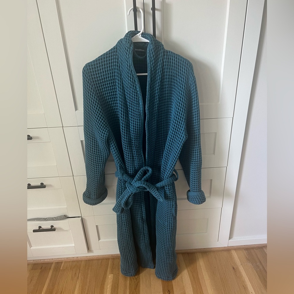 Brooklinen Teal Waffle Knit Robe size XS/S